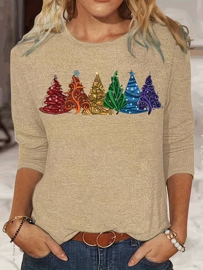 Weihnachtspulli mit bunten Tannenbäumen 9