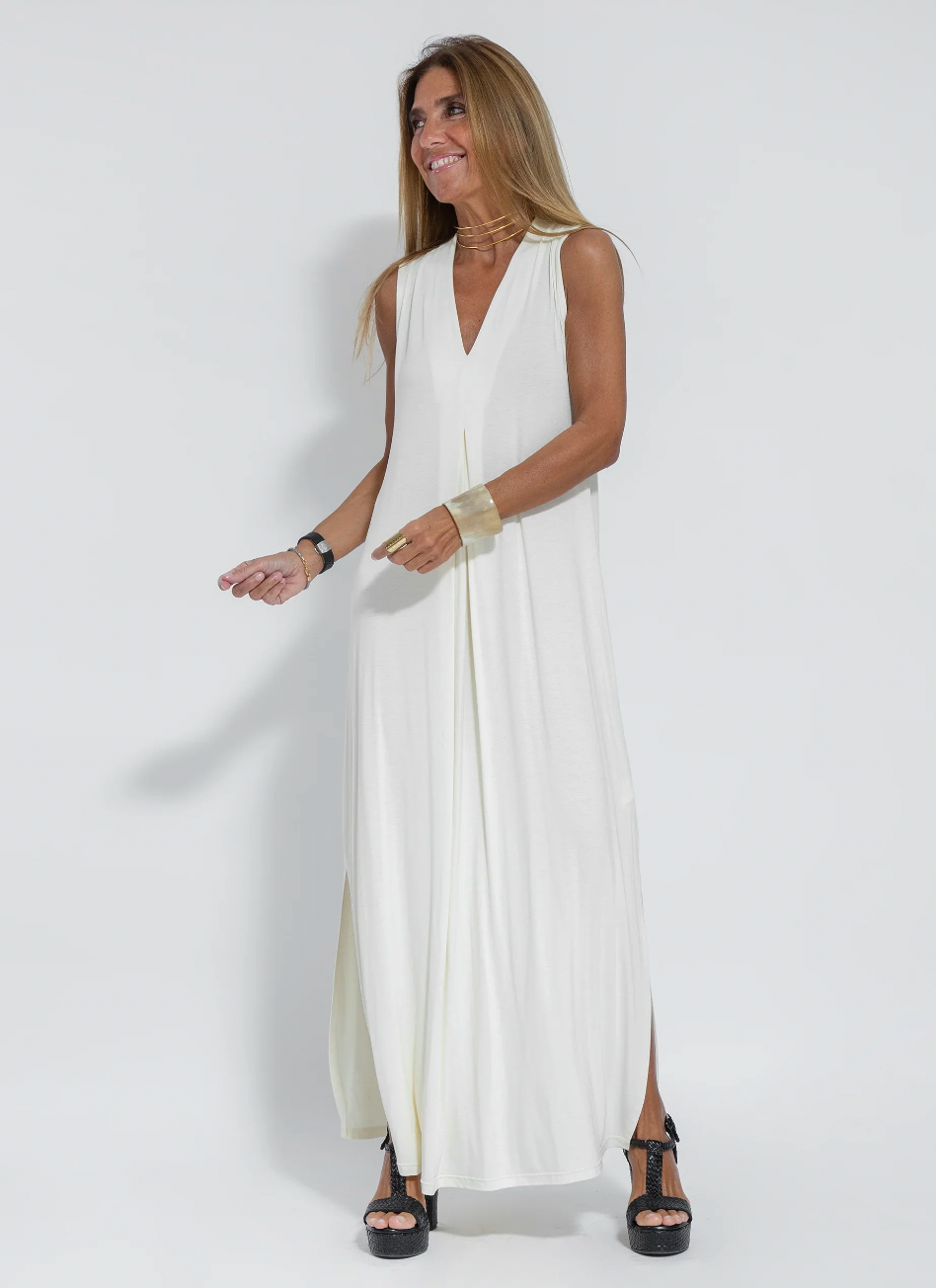 AYANIA | Set aus langem schlankmachenden Kleid und Weste 5