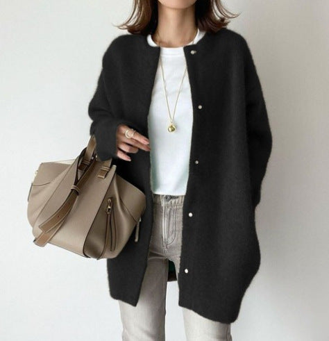 Alora | Elegante und stilvolle Strickjacke 2