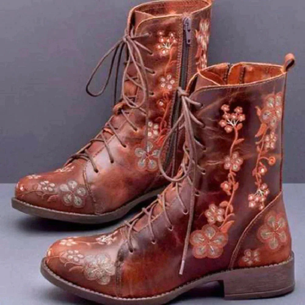 Anna | Ethnisch bestickte Retro Stiefel 2