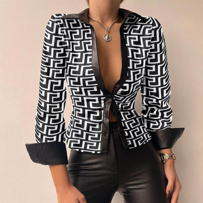 Aurélie - V-Ausschnitt PU-Leder bedruckt Langarm Patchwork-Bluse 6