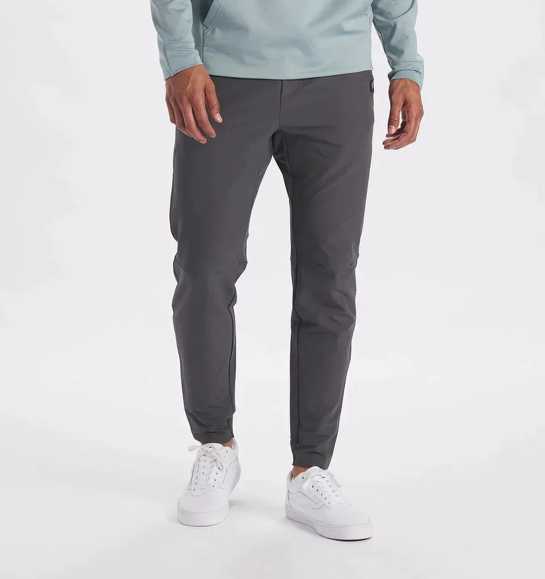 CALVIN - Stylische Hose für Herren nach italienischem Design 14