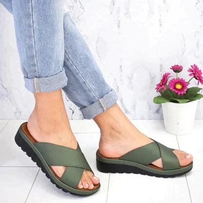CloudWalk Luxe: Die zukunftsweisenden Ortho-Sandalen für ultimativen Komfort und Stil 5