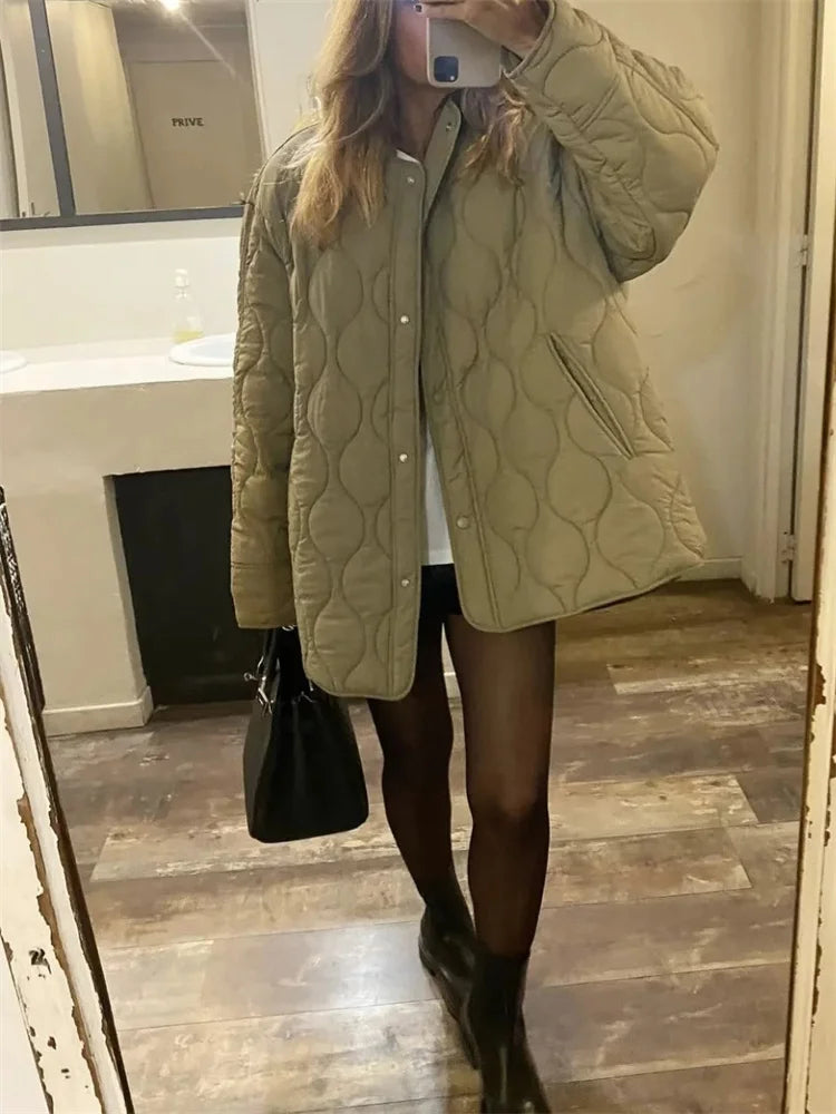 Cori - Gesteppte Oversize-Jacke mit Druckknöpfen 3