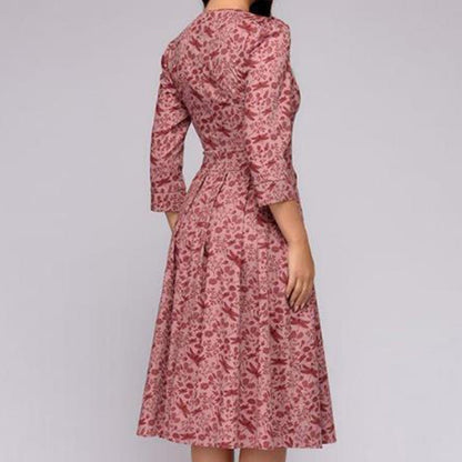 Elegantes Damenkleid 7