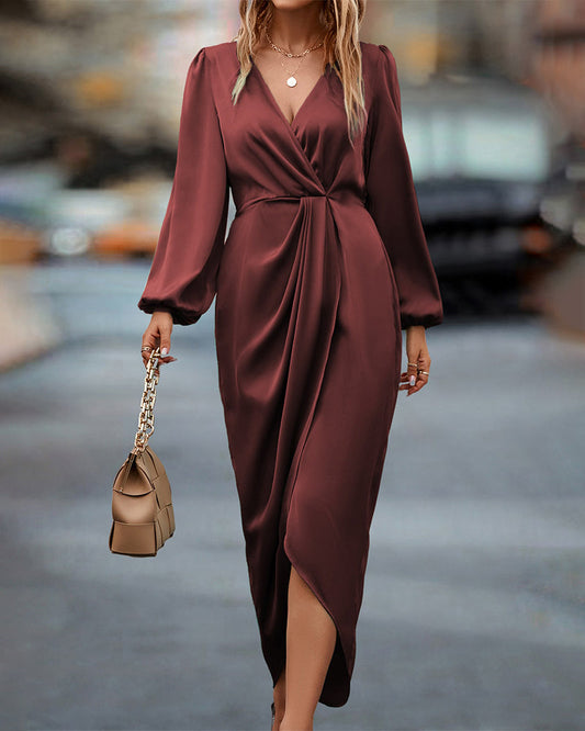 Elegantes Kleid mit Laternenärmeln und V-Ausschnitt 0