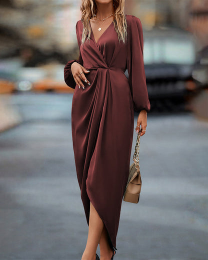 Elegantes Kleid mit Laternenärmeln und V-Ausschnitt 2