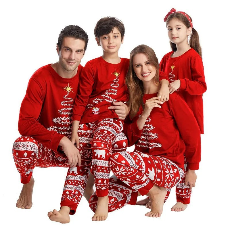 FamFits - Familienmode Passendes Pyjama-Set für Weihnachten 0