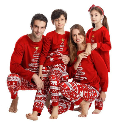 FamFits - Familienmode Passendes Pyjama-Set für Weihnachten 0