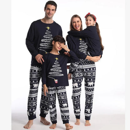 FamFits - Familienmode Passendes Pyjama-Set für Weihnachten 5