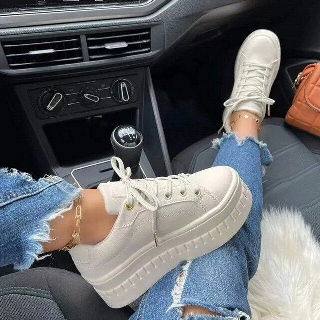 Francine Plateau-Sneaker – Modische & Bequeme Turnschuhe mit dicker Sohle für Streetwear & Alltag 1