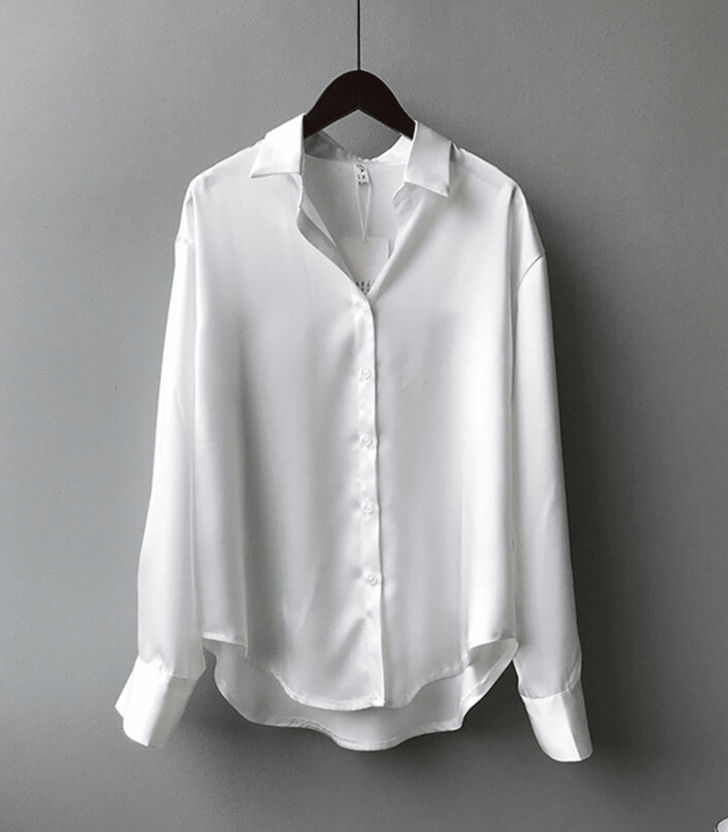 Geknöpfte Satin-Seidenbluse 5