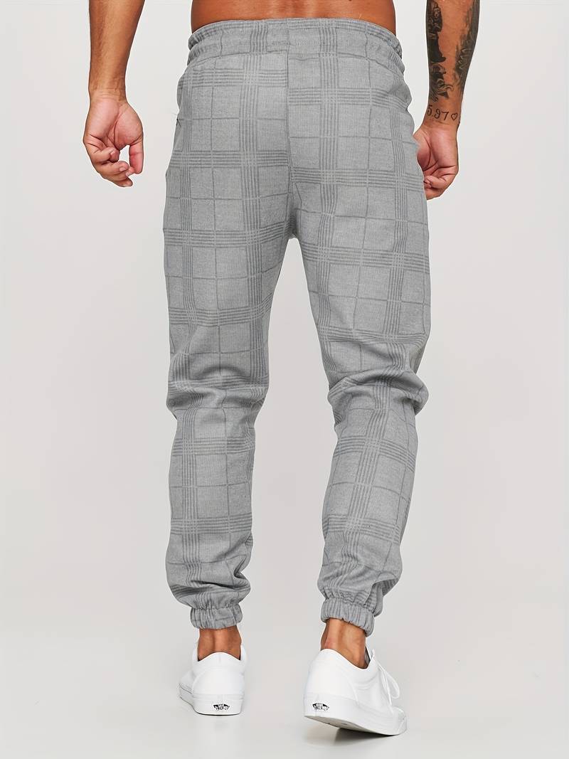 Herren Jogginghose mit Karomuster – Slim Fit Trainingshose mit Bündchen 4