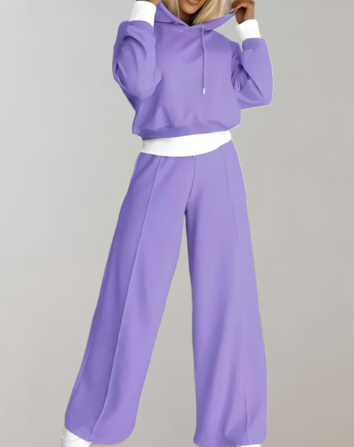 Ivah | 2-teiliges Set aus Kapuzenpullover und weit geschnittener Hose 1