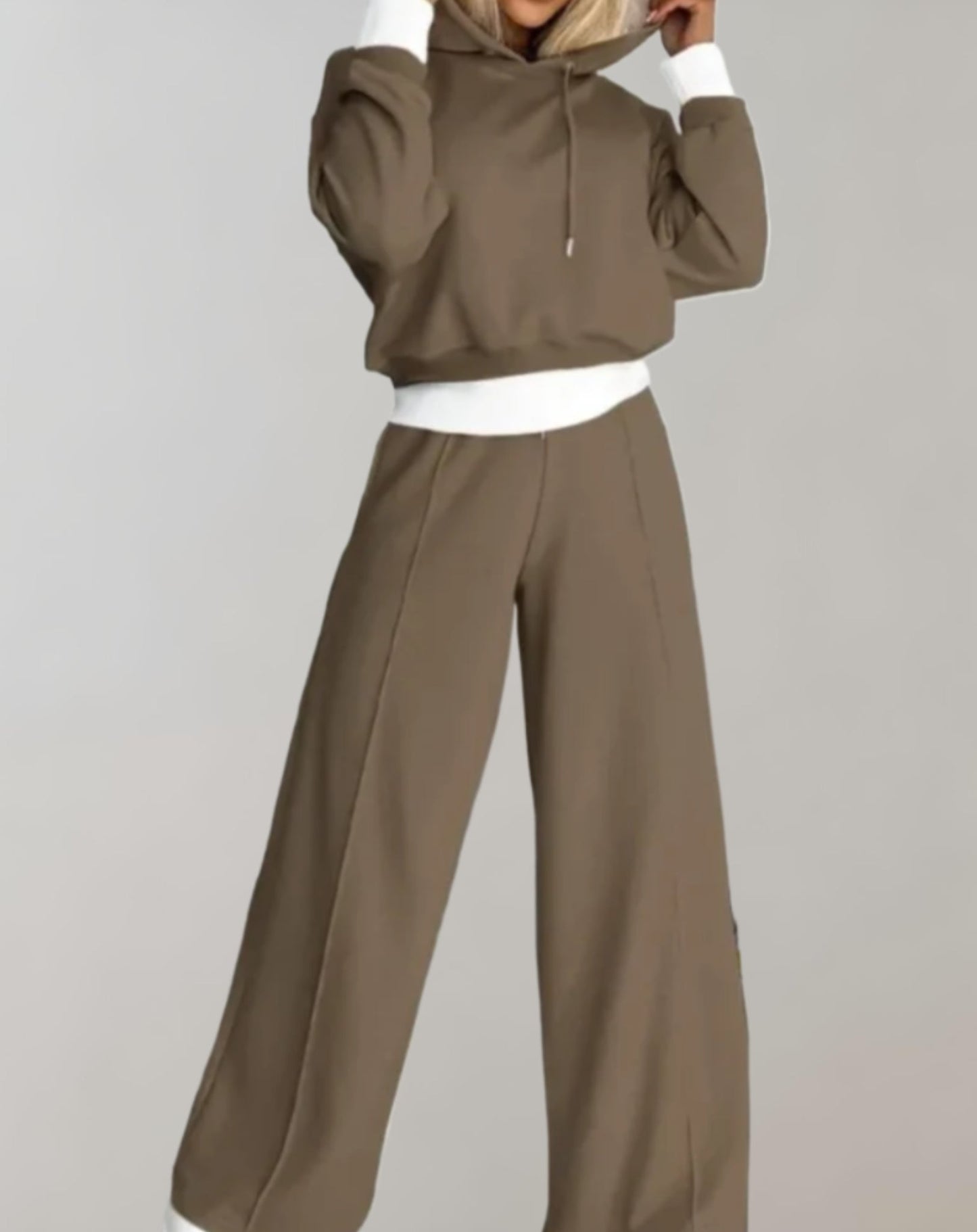 Ivah | 2-teiliges Set aus Kapuzenpullover und weit geschnittener Hose 4