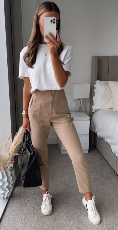 Johanna - Elegante knitterfreie Hose für alle Gelegenheiten 0