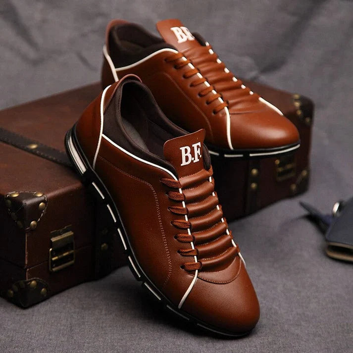 Leichte und strapazierfähige Sportschuhe für Männer 0