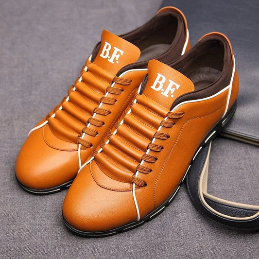 Leichte und strapazierfähige Sportschuhe für Männer 1