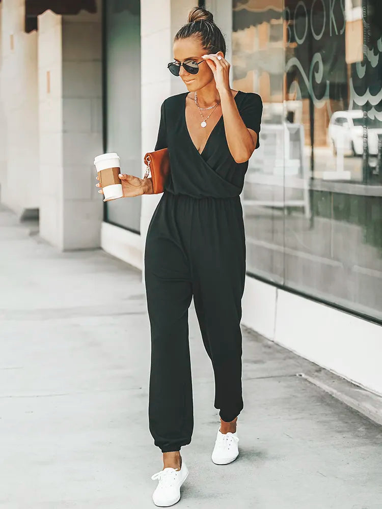 Schwarzer kurzärmeliger Jumpsuit 2