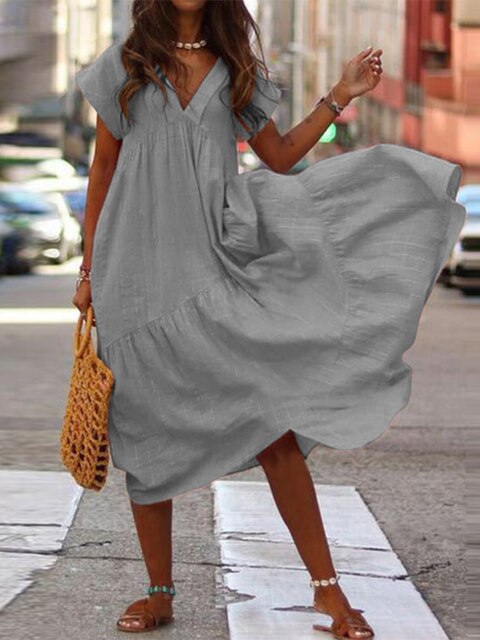 Stilvolles Kleid für Damen 2