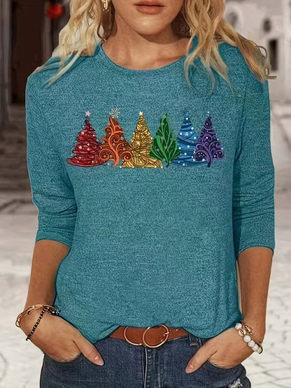 Weihnachtspulli mit bunten Tannenbäumen 0